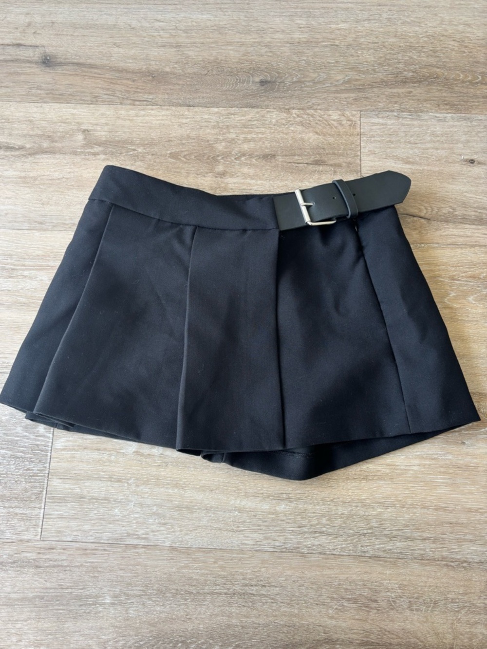 Zara Black Pleated Skort with Belt